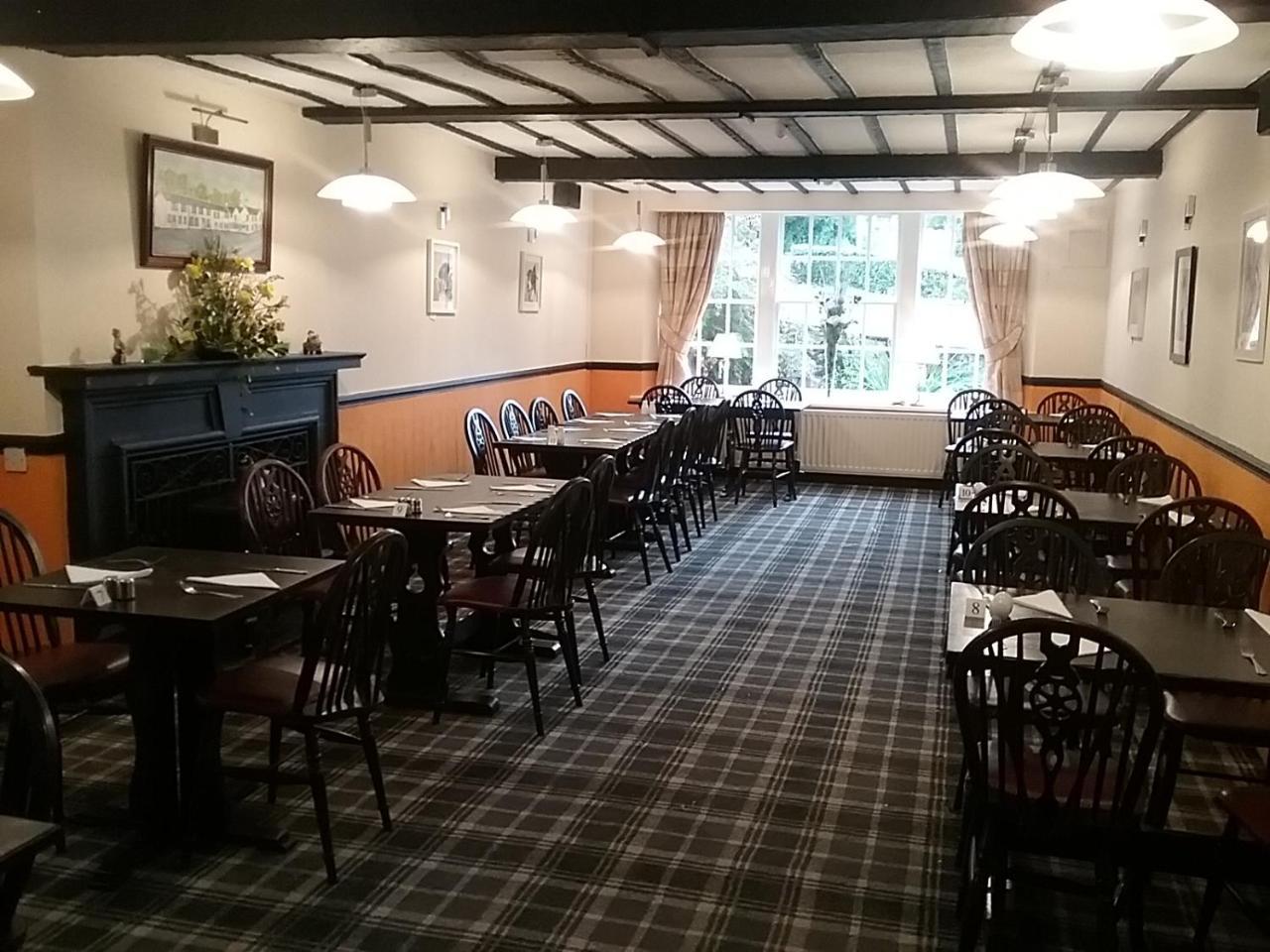 Cross Keys Hotel Canonbie ภายนอก รูปภาพ